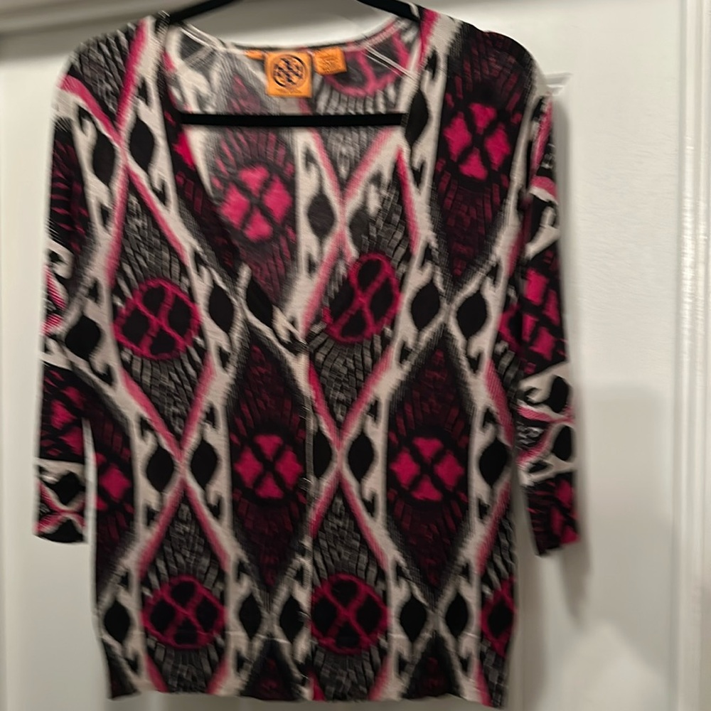 Ladies L Tory Burch light weight 100% wool Danny pink and black cardigan an
